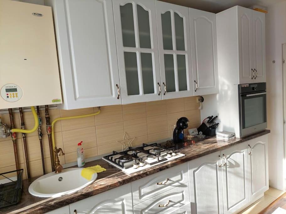 Апартаменти Apartament In Сигіт Екстер'єр фото